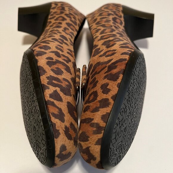 Munro NWOT Mara Leopard Print Suede Slip-On Pumps 9W (D) - Picture 6 of 9